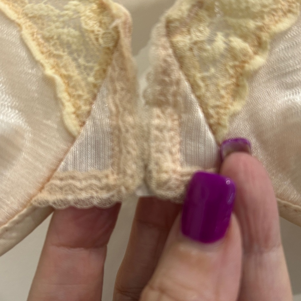 NWT Vintage 90’s Warners Shine On Underwire Bra , front closure |Size 38B - Picture 6 of 11